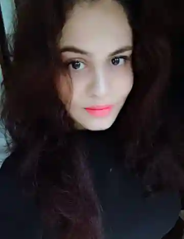 Chandigarh House Wife Escorts - Dimple Mehra Escorts House Wife in Chandigarh